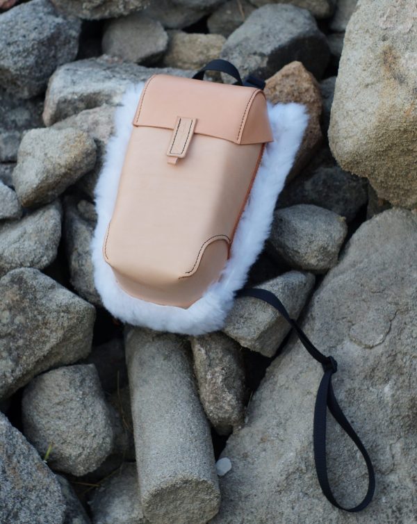 Große Vorderpachtasche mit Anti-Dekubitus-Fell