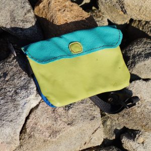 Bauchtasche von vorne