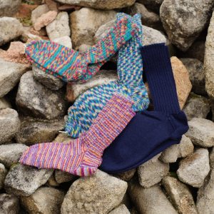 Handgestrickte Wollsocken